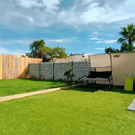 Villa DALI LA GARDE 260m2 Jacuzzi, Sauna, Piscine, jardin 500m2, 5 minutes de la Plage Exterior foto